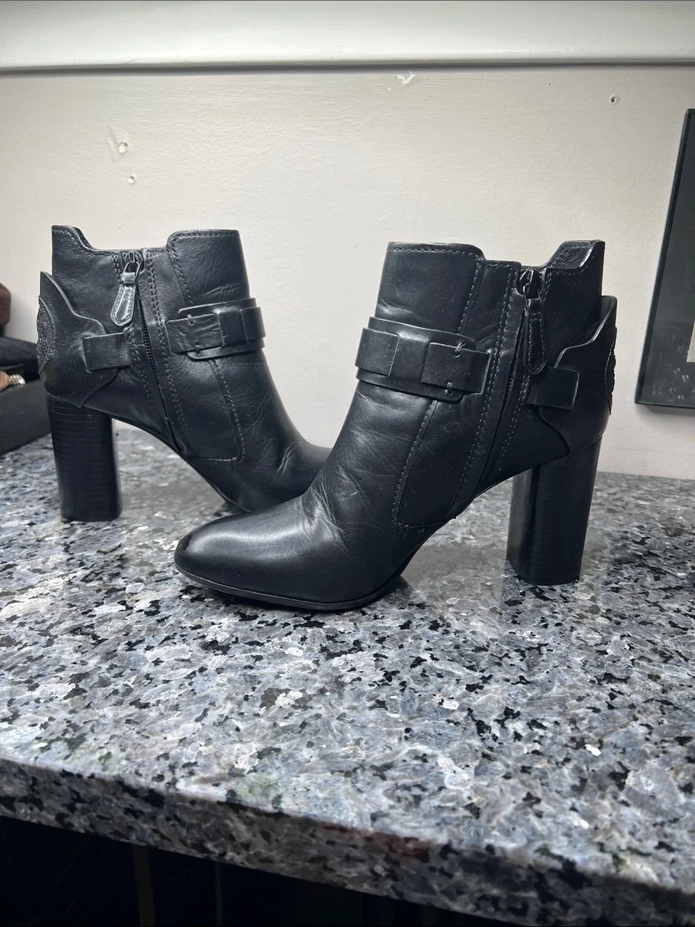 Tory Burch Sz 7 Colton 85mm Black Leather Ankle Boots 3” Block Heel